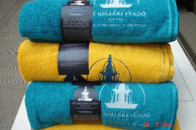 Referencia – emblémázott textil