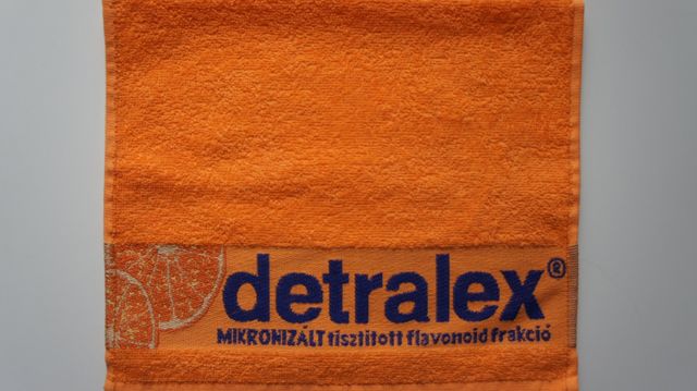Referencia – emblémázott textil